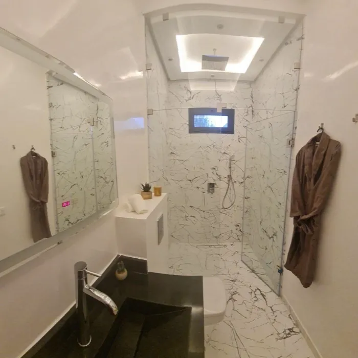 8c6b9858-9ec6-4429-9e77-30d92f19dcfd